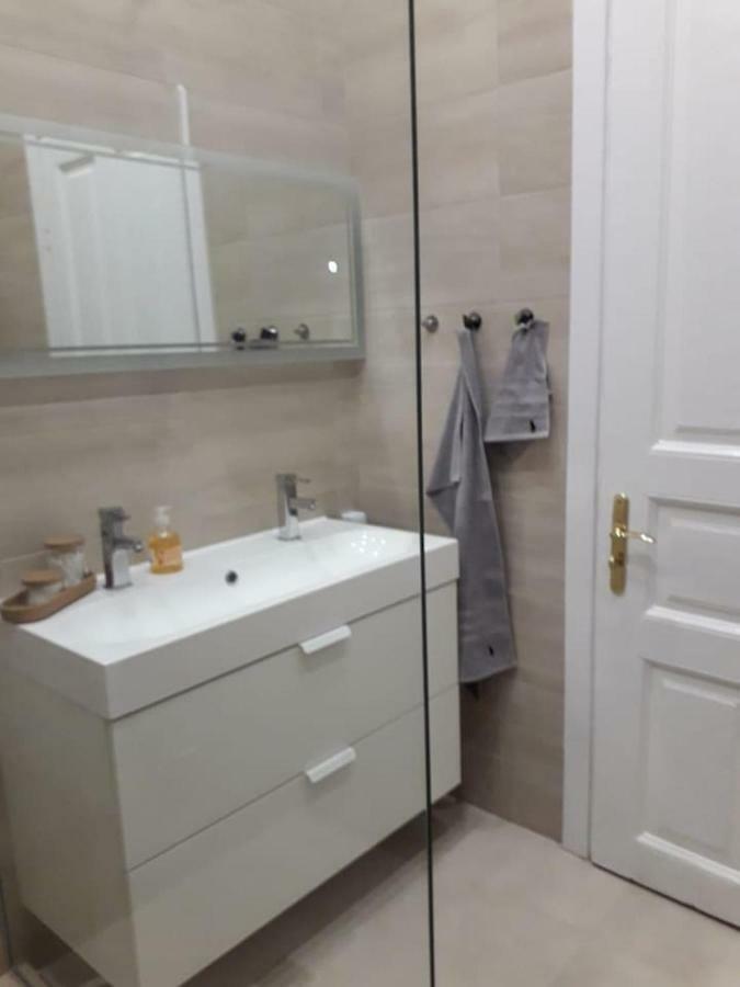 La Dolce Vita, Luxury In The Absolute Center Burgas Exterior foto